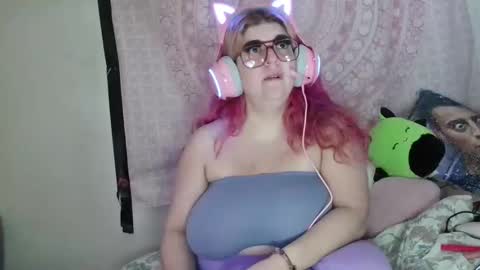 Veronica Lehane online show from February 2025 12:19:02 PM