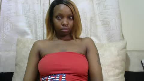 Snapshot of veey_dellah chatting on September 2025 05:18:02 AM veey online show from September 2025 05:18:02 AM