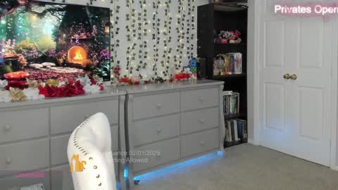 vegas_romance online show from February 2025 01:23:02 AM