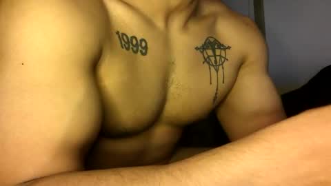 Vegas Love online show from April 2026 04:57:01 AM