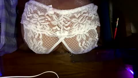 Snapshot of vegujo chatting on December 2024 05:15:02 AM vegujo online show from December 2024 05:15:02 AM