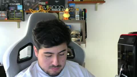 Charles online show from April 2026 06:52:01 PM