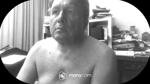 Snapshot of vejun2025 chatting on November 2025 12:58:01 AM vejun2025 online show from November 2025 12:58:01 AM