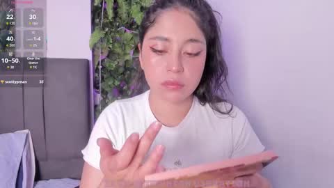 Isabella online show from November 2025 08:27:02 PM