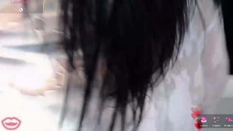 VeleryWOW online show from September 2025 01:33:02 PM