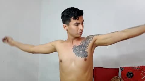 velk_hot1 online show from March 2025 09:18:02 PM