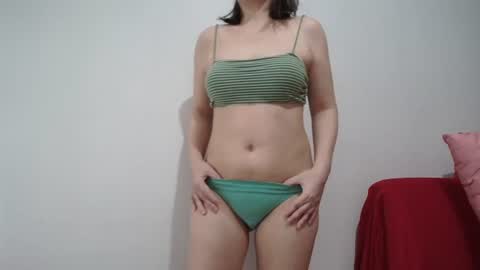 Snapshot of vellarin chatting on August 2026 03:10:01 AM Vellarin online show from August 2026 03:10:01 AM