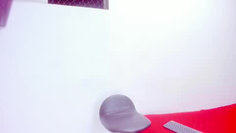 Snapshot of vellotouch chatting on January 2026 03:44:01 AM Vello online show from January 2026 03:44:01 AM