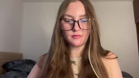 Sophi  online show from May 2026 09:55:02 PM