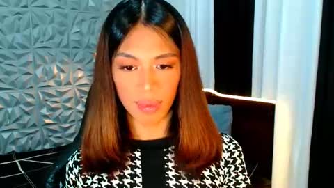 Snapshot of velvet_angela chatting on July 2026 04:20:02 PM velvet_angela online show from July 2026 04:20:02 PM