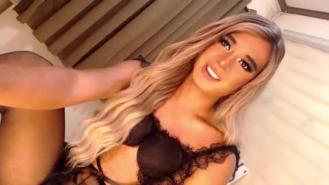 Richy will make you fall in love online show from February 2025 08:15:01 PM