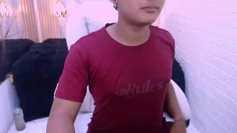 Snapshot of velvet_o chatting on February 2026 05:52:01 AM velvet online show from February 2026 05:52:01 AM