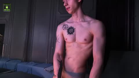 Snapshot of velvet_power chatting on June 2026 04:32:02 AM Ares online show from June 2026 04:32:02 AM