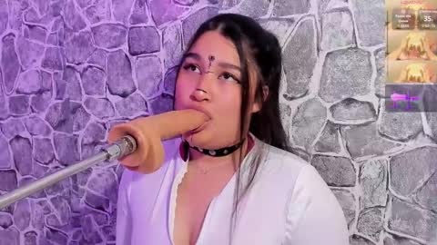 velvet_rosee_ online show from September 2025 12:08:02 PM