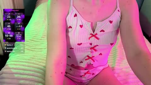 Violet online show from March 2025 07:56:01 PM