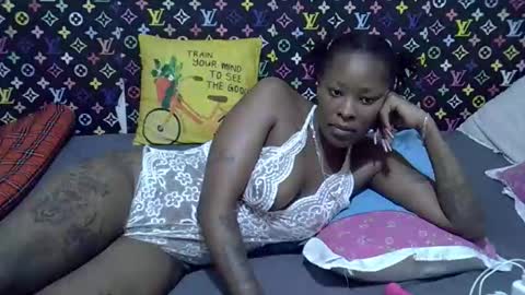 Snapshot of velvet_temptress chatting on June 2026 04:57:01 AM velvet online show from June 2026 04:57:01 AM