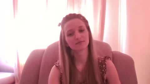 velvetintuition online show from May 2026 12:43:01 PM