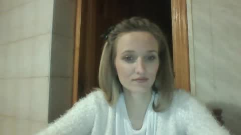 velvetintuition online show from May 2026 12:49:02 AM