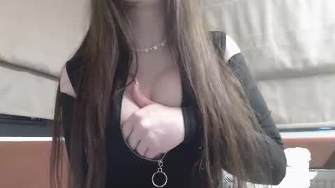 Snapshot of velvetmoore chatting on July 2026 08:39:01 PM Hii Im new here online show from July 2026 08:39:01 PM