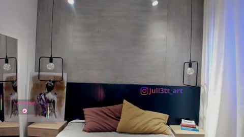 velvettease_ online show from March 2026 12:55:01 PM