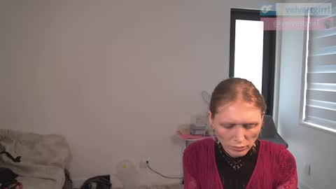 Snapshot of velvettgirl chatting on May 2026 07:08:02 PM VelvetTGirl online show from May 2026 07:08:02 PM