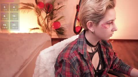 CLEOshort hair  TIna long hair  online show from February 2025 03:00:01 PM