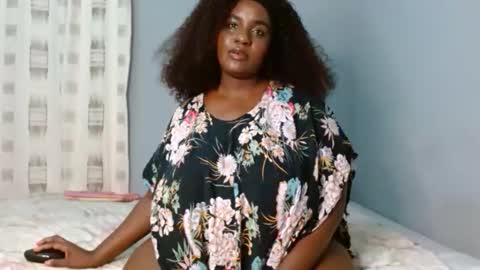 Snapshot of velvetychocolate1 chatting on February 2026 01:21:02 AM velvetychocolate1 online show from February 2026 01:21:02 AM