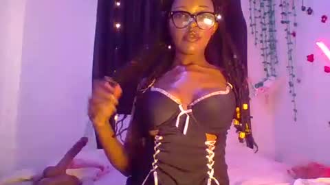 COCO XOXO online show from October 2025 05:38:02 AM