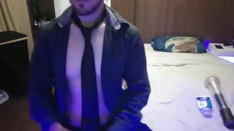 venezuelan420 online show from December 2025 05:13:01 AM