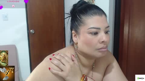 HI IM VENUS SMALL BOOBS  BIG HEART WARM PUSSY online show from May 2026 12:40:02 AM