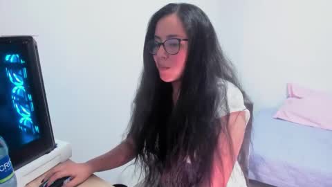 Venus online show from October 2025 09:15:01 PM