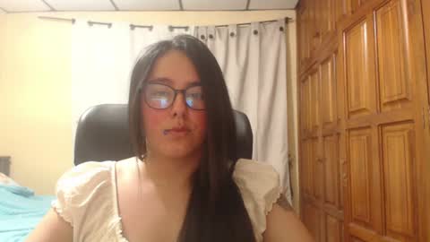Snapshot of venus_cat_ chatting on June 2026 11:51:01 PM Venus online show from June 2026 11:51:01 PM
