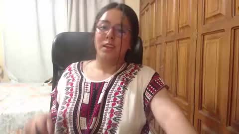 Snapshot of venus_cat_ chatting on July 2026 07:23:02 AM Venus online show from July 2026 07:23:02 AM