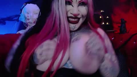 Venus Ink online show from October 2025 04:13:02 AM