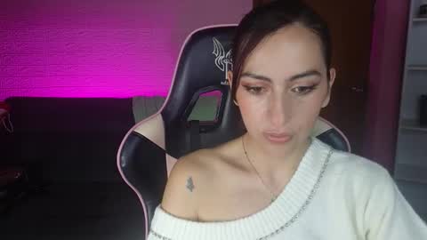 Snapshot of venus_s___ chatting on November 2025 01:42:01 AM Sofi online show from November 2025 01:42:01 AM