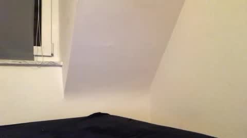 Snapshot of venus_tsdoll chatting on November 2025 08:29:01 PM Lisa online show from November 2025 08:29:01 PM