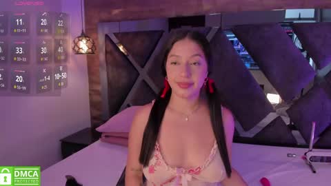 Snapshot of venus_velez chatting on April 2026 12:22:02 PM Venus online show from April 2026 12:22:02 PM