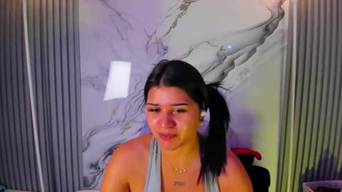 Snapshot of venusowen_ chatting on June 2026 12:49:01 PM Venusowen online show from June 2026 12:49:01 PM