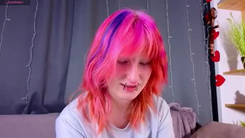 Erica online show from March 2026 08:04:01 PM