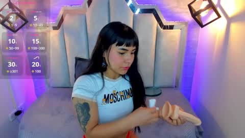 Domelipa  online show from December 2025 11:58:02 AM