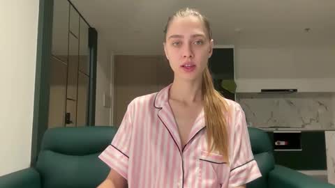 verablanc online show from May 2026 11:36:01 PM