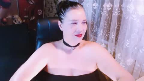 Vera Luss online show from March 2026 07:57:01 PM