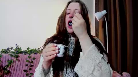 Sonya online show from November 2025 07:19:02 AM