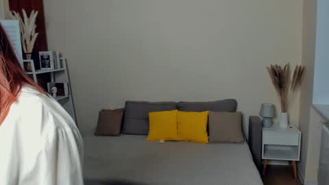 Delora online show from May 2026 07:41:02 PM