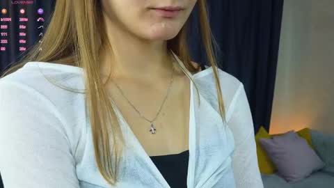 Snapshot of vernitashinsky chatting on November 2025 02:01:02 AM Olivia online show from November 2025 02:01:02 AM