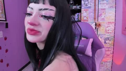     online show from February 2026 08:49:02 PM