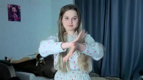 Veronica online show from April 2026 05:10:01 PM