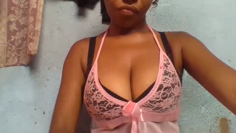 verolla31 online show from February 2025 01:30:02 PM