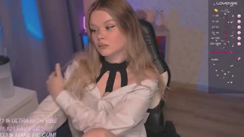 Tiffany online show from October 2025 10:54:02 PM