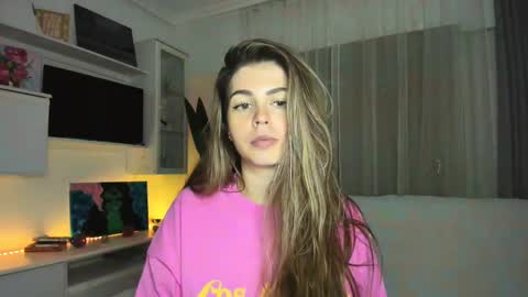 Lolitalolz online show from January 2025 02:03:02 AM